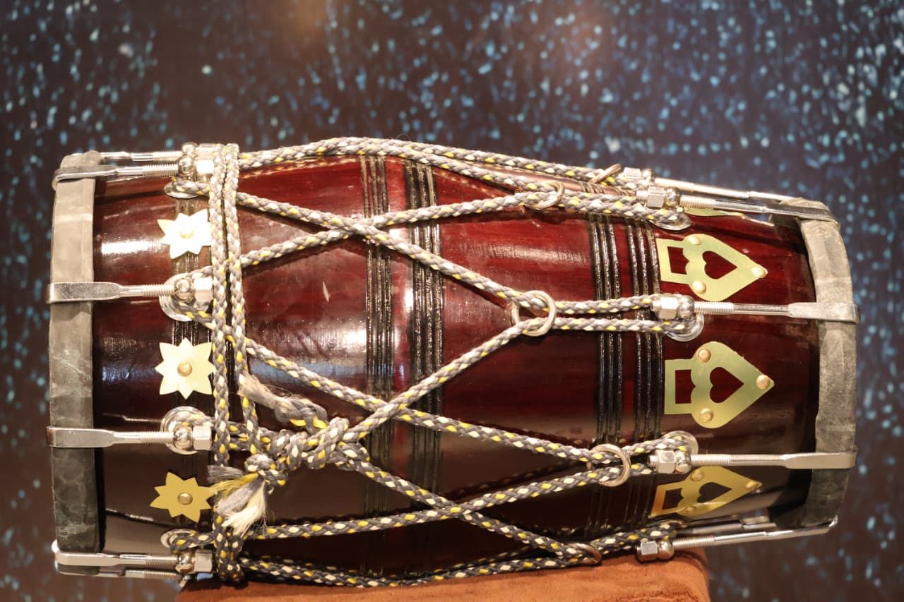 Rope Model Dholak
