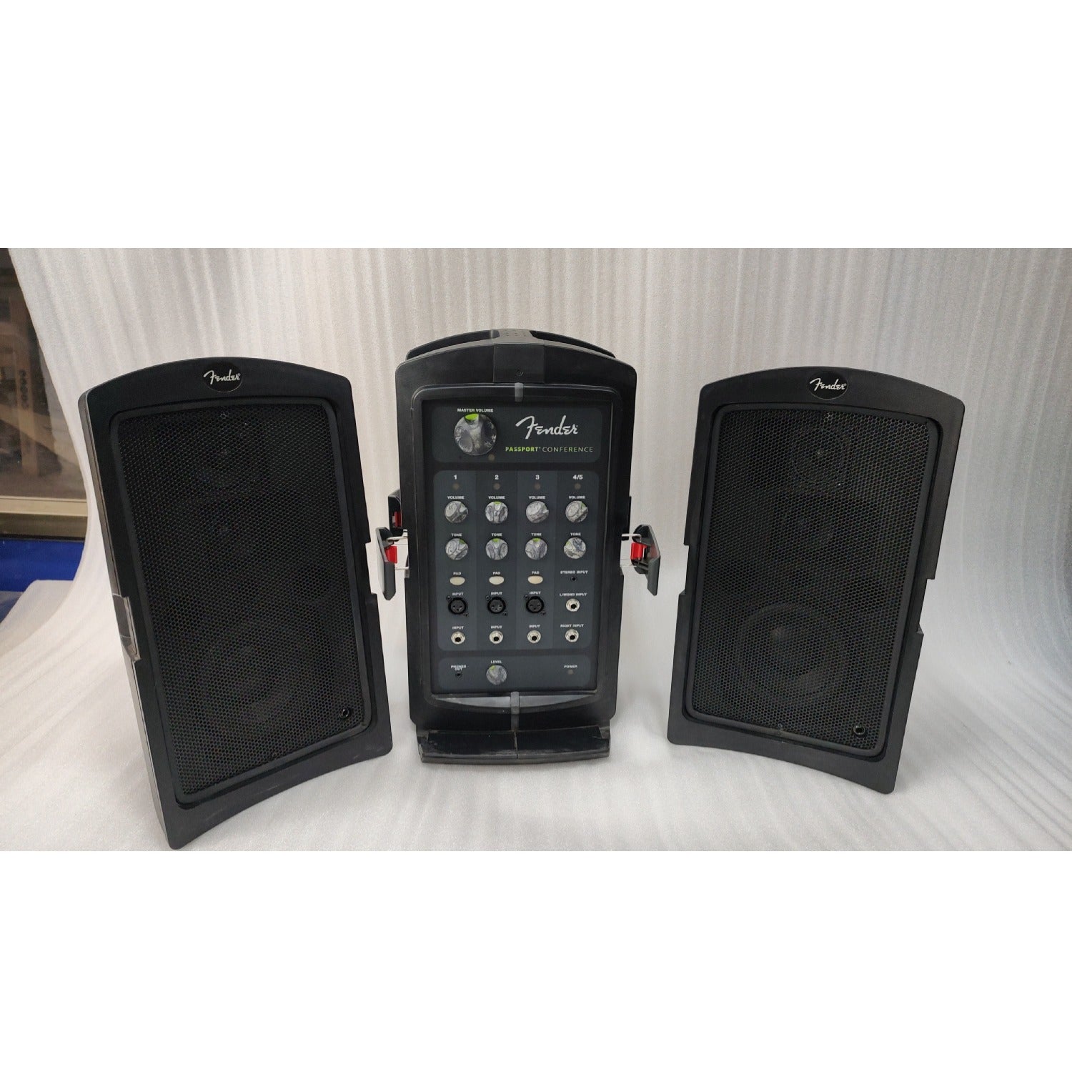 Fender Passport Conference Portable PA System